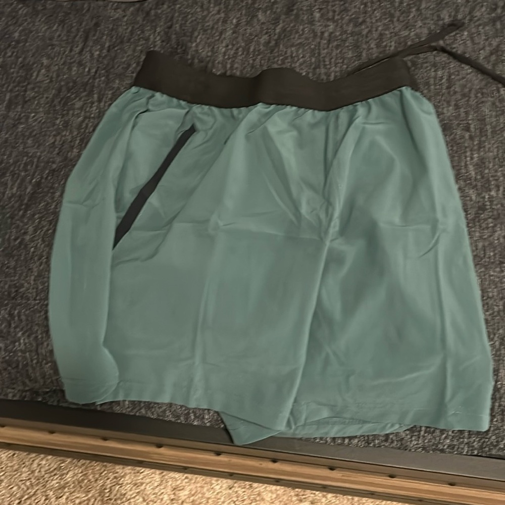 men’s shorts